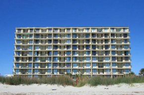 Beach Club 6F - Oceanfront condo with a recliner and outdoor pool
